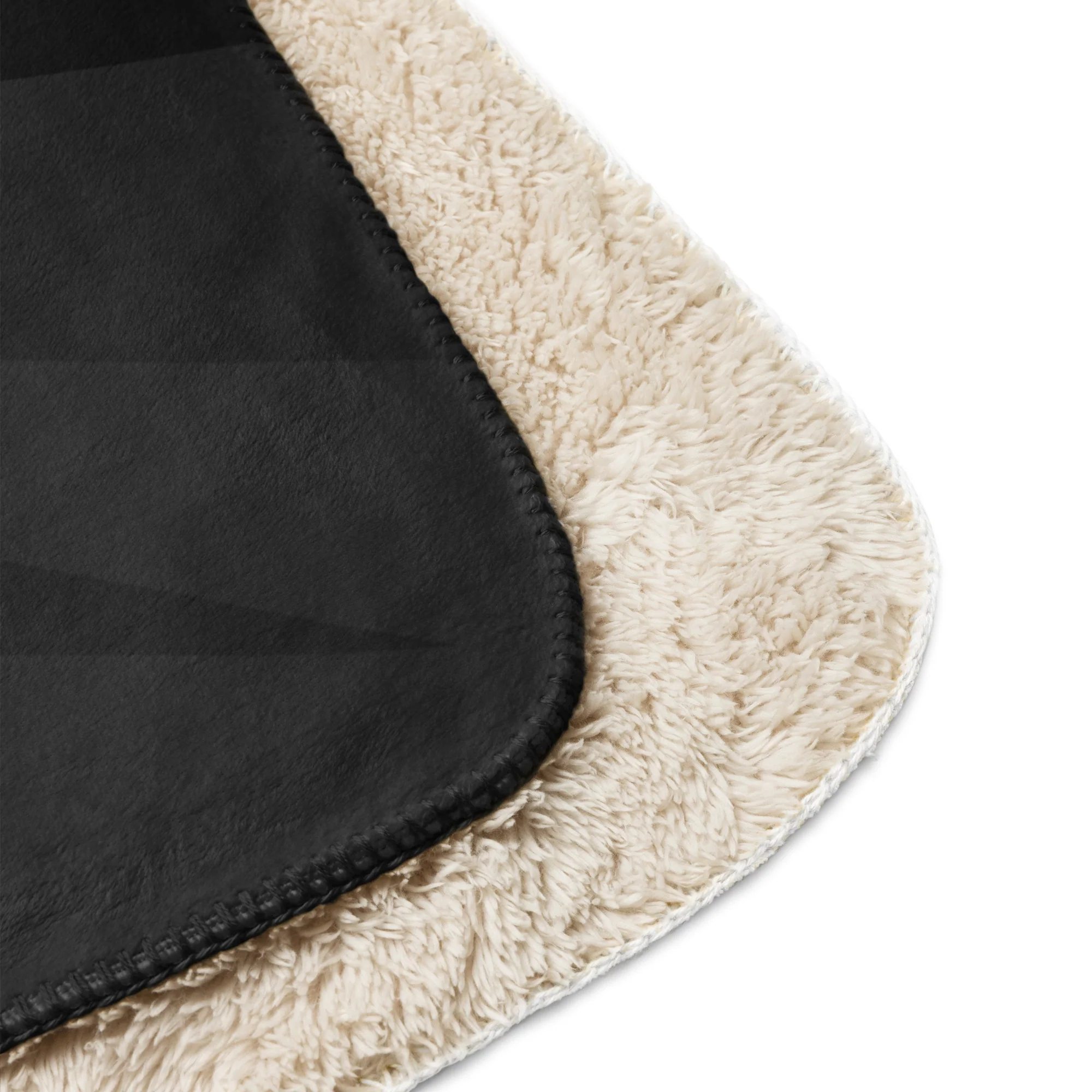 Montville Sherpa blanket - Image 6